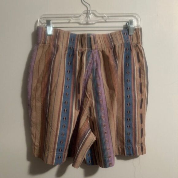 EHL Sport Vintage Tribal print stripe pleated front shorts, size 16 - Picture 2 of 4